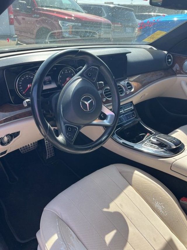 2018 Mercedes-Benz E-Class E 300 - 22810366 - 1