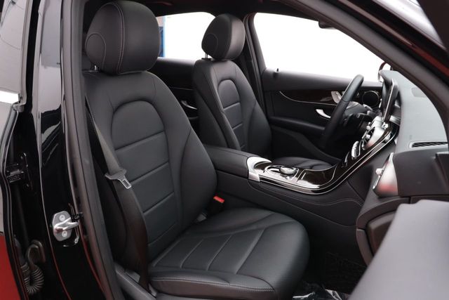 2018 Mercedes-Benz GLC GLC 300 4MATIC Coupe - 20992333 - 13