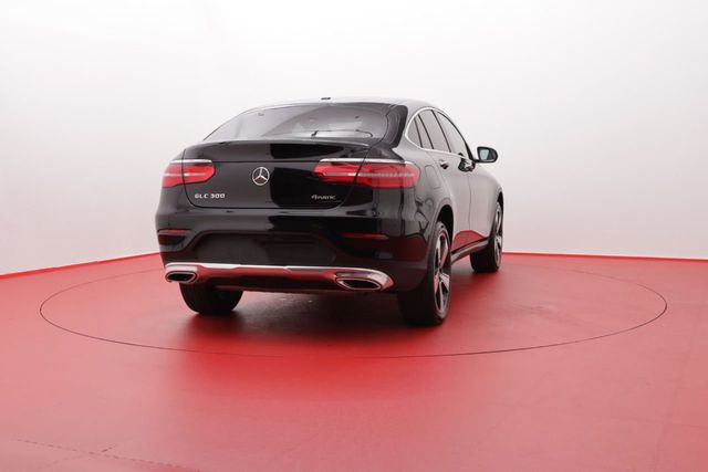 2018 Mercedes-Benz GLC GLC 300 4MATIC Coupe - 20992333 - 4
