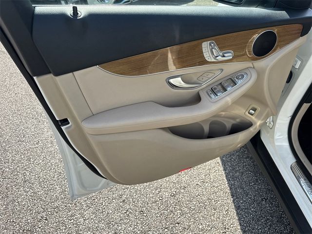 2018 Mercedes-Benz GLC GLC 300 SUV - 22913476 - 9