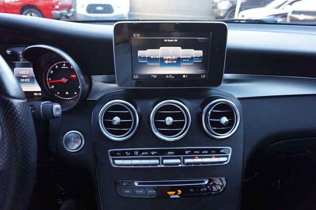 2018 Mercedes-Benz GLC LOW MILES, AMG PKG, PREMIUM PKG, BACKUP CAMERA  - 22933574 - 28