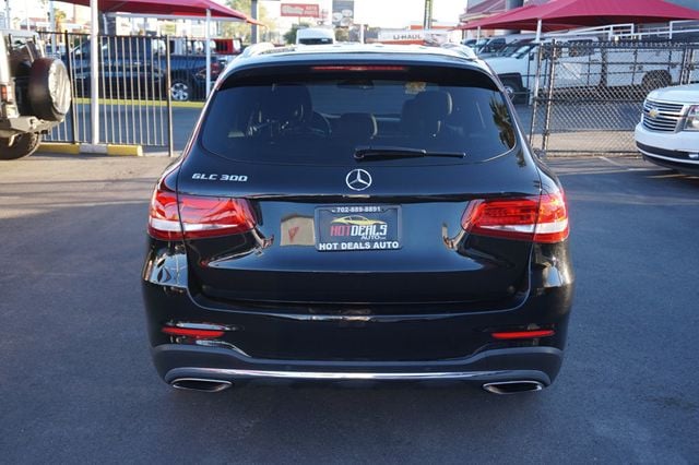 2018 Mercedes-Benz GLC LOW MILES, AMG PKG, PREMIUM PKG, BACKUP CAMERA  - 22933574 - 6