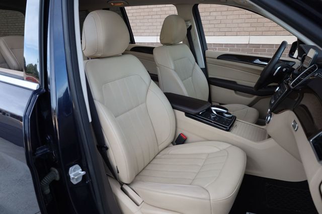 2018 Mercedes-Benz GLS GLS 450 4MATIC SUV - 22936122 - 16