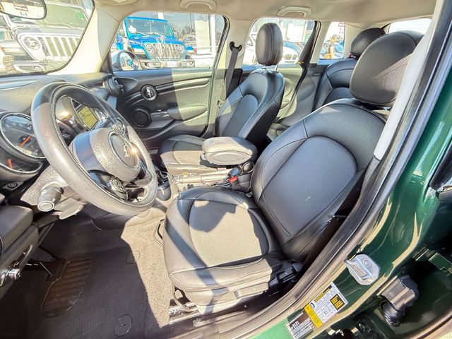 2018 MINI Cooper Hardtop 4 Door   - 22938084 - 12