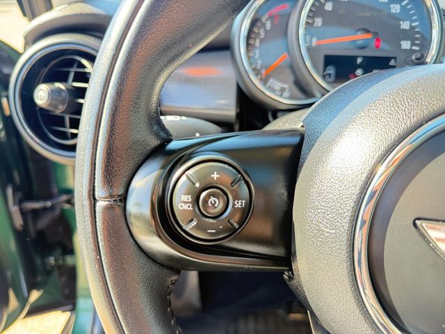 2018 MINI Cooper Hardtop 4 Door   - 22938084 - 22