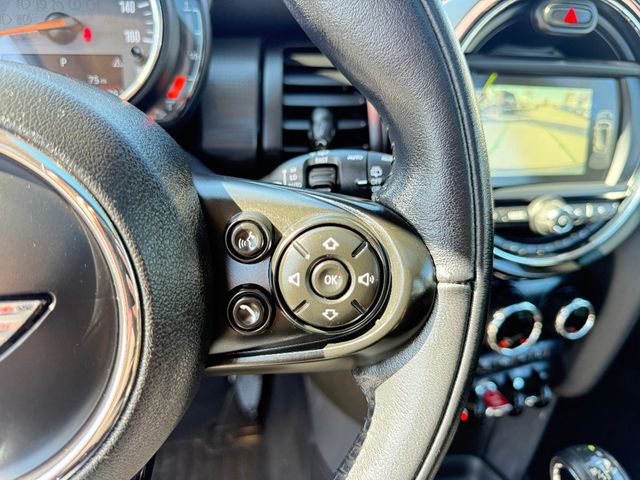 2018 MINI Cooper Hardtop 4 Door   - 22938084 - 23