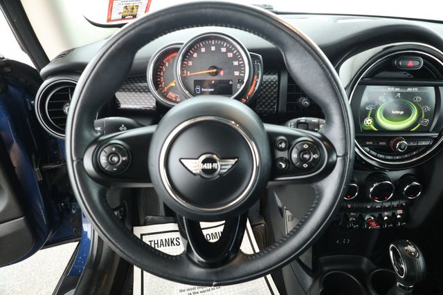2018 MINI Cooper S Hardtop 2 Door with Panoramic Moonroof & LED Headlights - 22927975 - 10