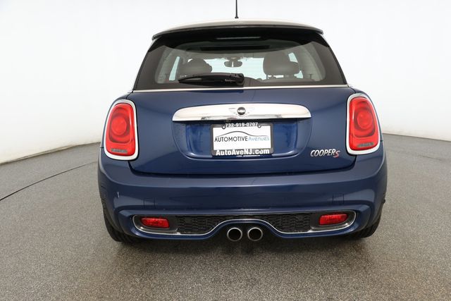 2018 MINI Cooper S Hardtop 2 Door with Panoramic Moonroof & LED Headlights - 22927975 - 4
