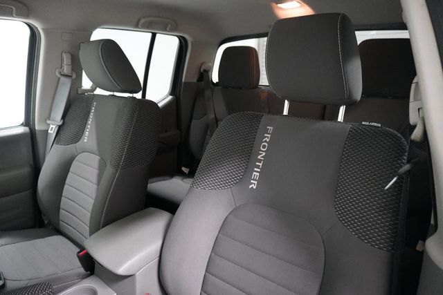 2018 Nissan Frontier Crew Cab 4x2 Desert Runner Automatic - 22884516 - 11