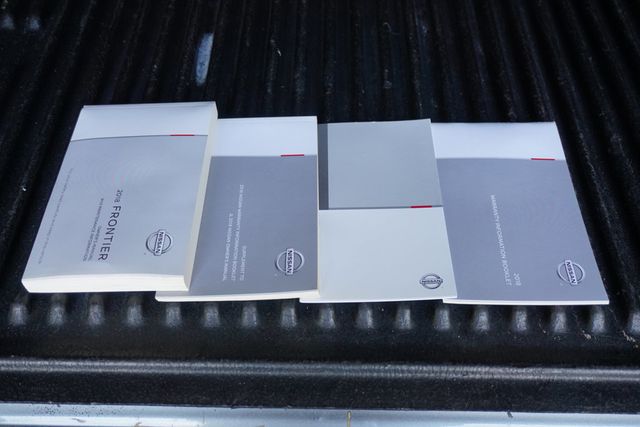 2018 Nissan Frontier Crew Cab 4x2 Desert Runner Automatic - 22884516 - 19