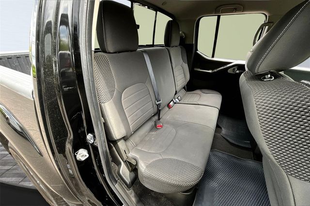 2018 Nissan Frontier Crew Cab 4x4 PRO-4X Automatic - 22895728 - 10