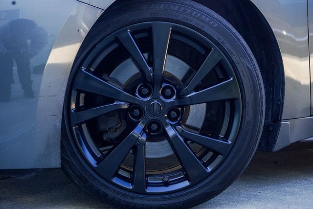 2018 Nissan Maxima Platinum 3.5L - 22929768 - 9
