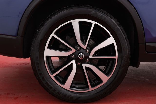 2018 Nissan Rogue AWD SL - 20920345 - 24