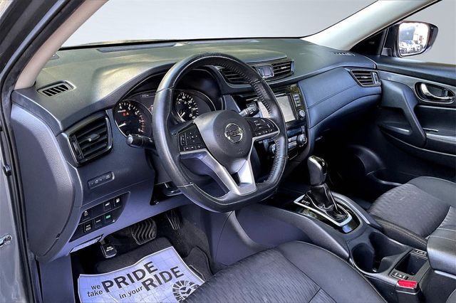 2018 Nissan Rogue AWD SV - 22926839 - 10