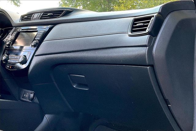 2018 Nissan Rogue AWD SV - 22926839 - 11