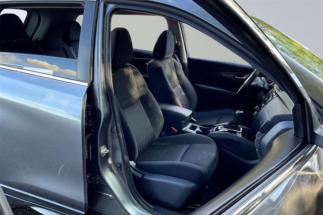 2018 Nissan Rogue AWD SV - 22926839 - 12