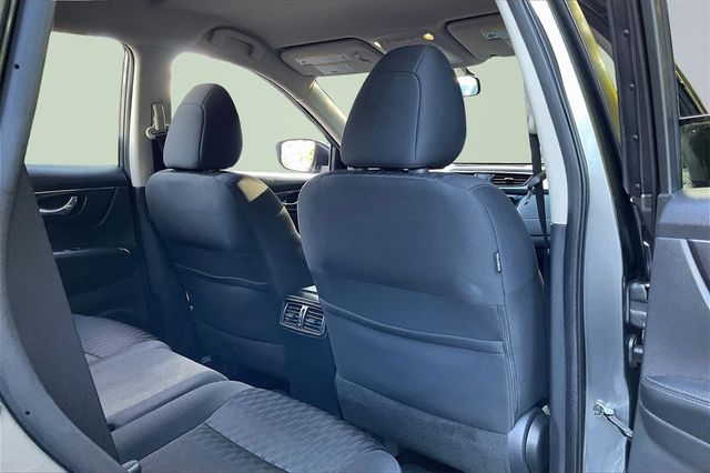 2018 Nissan Rogue AWD SV - 22926839 - 14