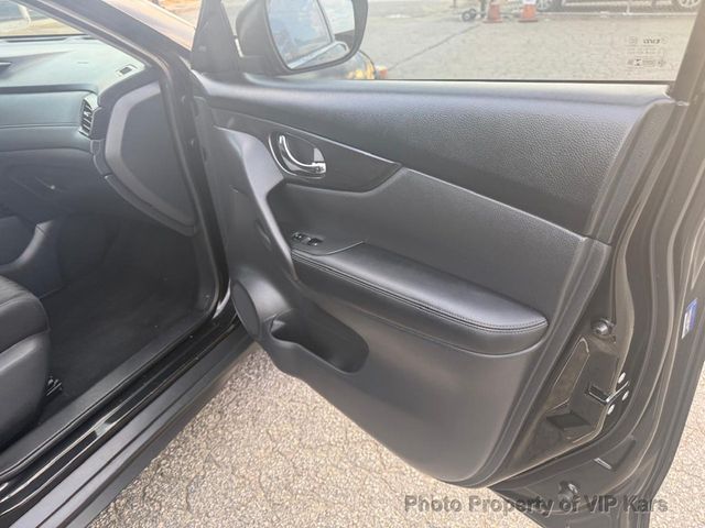 2018 Nissan Rogue FWD S - 22933271 - 9