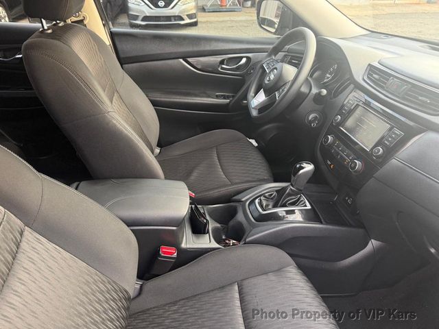 2018 Nissan Rogue FWD S - 22933271 - 8