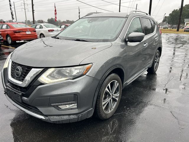2018 Nissan Rogue SL's photo