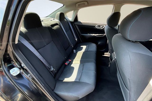 2018 Nissan Sentra SR CVT - 22938413 - 13