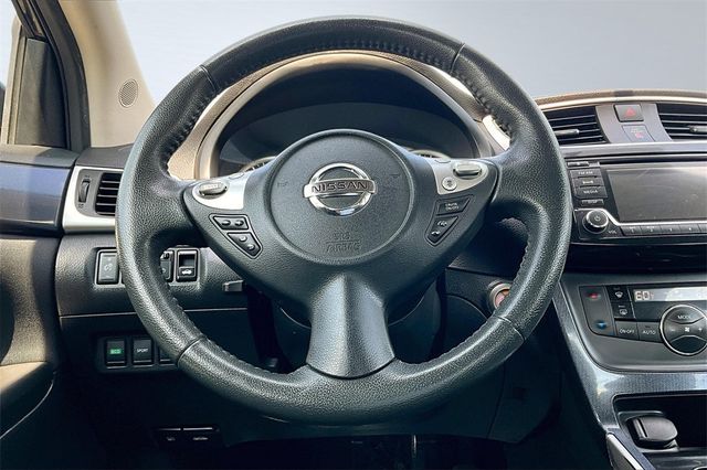 2018 Nissan Sentra SR CVT - 22938413 - 19