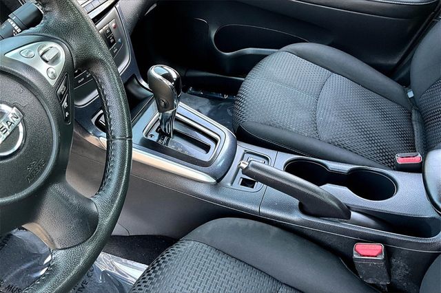 2018 Nissan Sentra SR CVT - 22938413 - 30