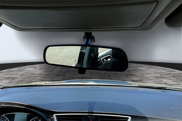 2018 Nissan Sentra SR CVT - 22938413 - 31