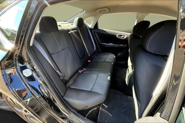 2018 Nissan Sentra SR CVT - 22934008 - 13