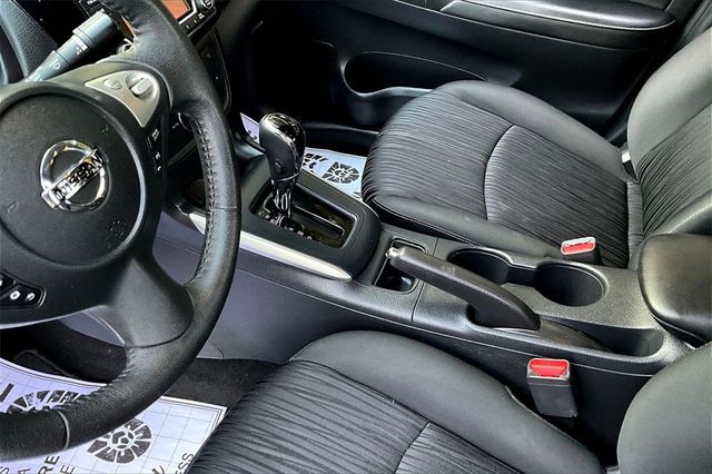 2018 Nissan Sentra SV CVT - 22938398 - 27