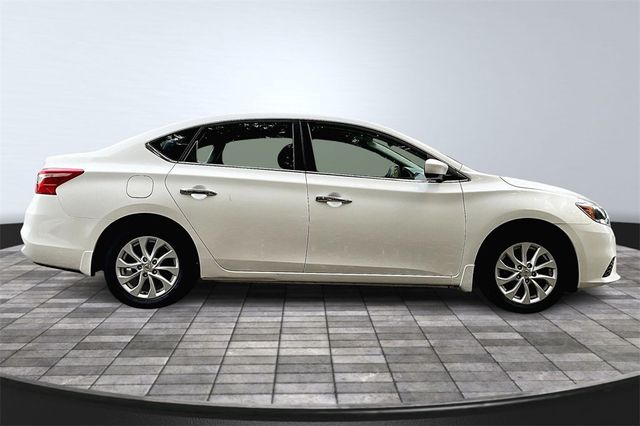 2018 Nissan Sentra SV CVT - 22938398 - 7