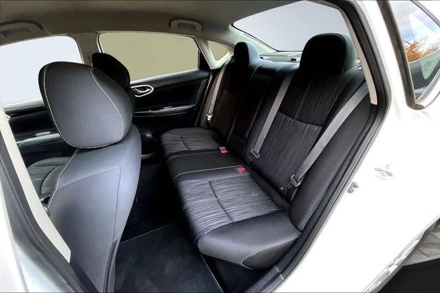 2018 Nissan Sentra SV CVT - 22934006 - 15