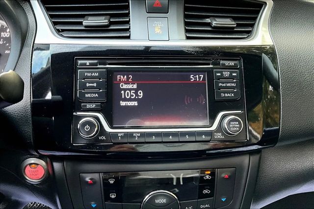 2018 Nissan Sentra SV CVT - 22934006 - 23