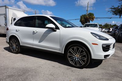 2018 PORSCHE CAYENNE - WP1AA2A28JKA04380