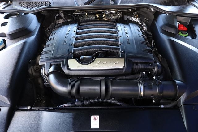 2018 PORSCHE CAYENNE Platinum Edition - 22935011 - 35