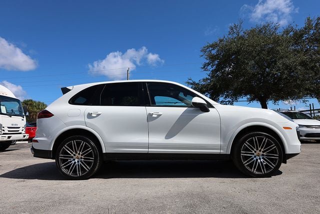 2018 PORSCHE CAYENNE Platinum Edition - 22935011 - 37
