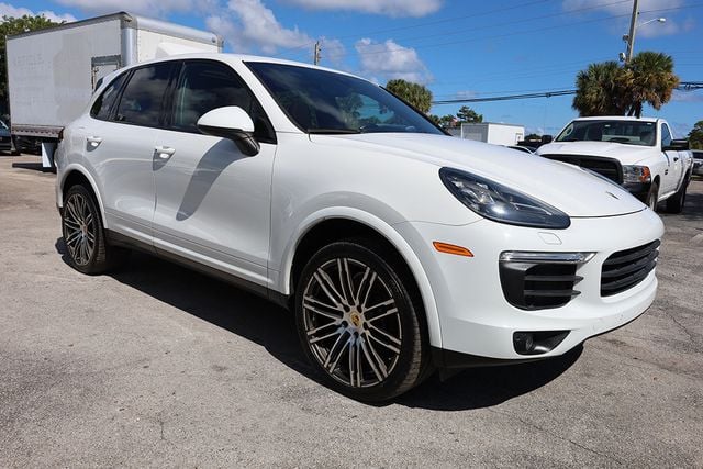 2018 PORSCHE CAYENNE Platinum Edition - 22935011 - 4
