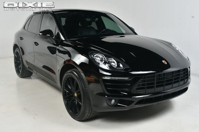 2018 Porsche Macan Base's photo