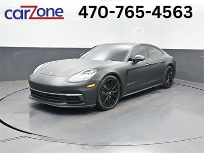 2018 Porsche Panamera