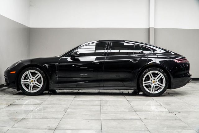 2018 Porsche Panamera   - 22915875 - 9