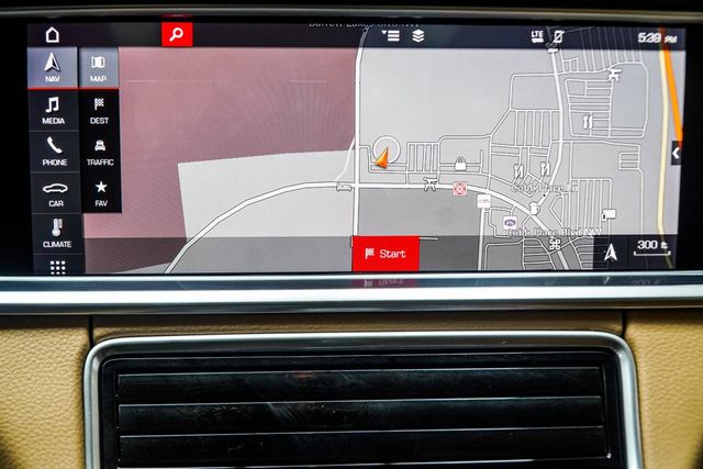 2018 Porsche Panamera   - 22915875 - 23