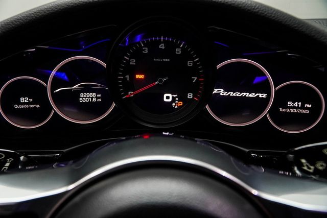 2018 Porsche Panamera   - 22915875 - 33