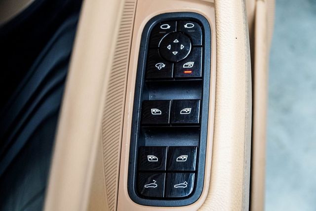 2018 Porsche Panamera   - 22915875 - 36