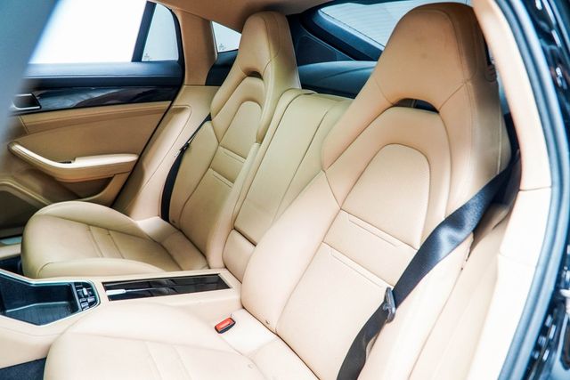 2018 Porsche Panamera   - 22915875 - 42