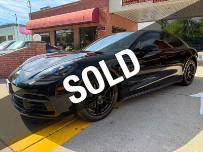 2018 Porsche Panamera - WP0AA2A75JL110468