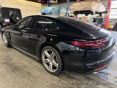 2018 Porsche Panamera