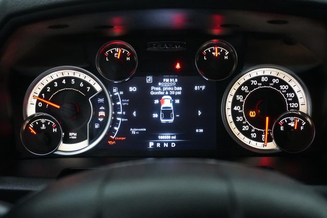 2018 Ram 1500 Lone Star Silver 4x2 Crew Cab 5'7" Box - 22917050 - 17