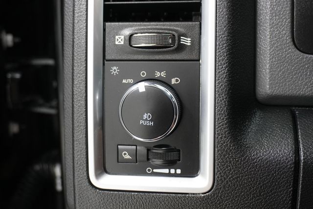 2018 Ram 1500 Lone Star Silver 4x2 Crew Cab 5'7" Box - 22917050 - 20