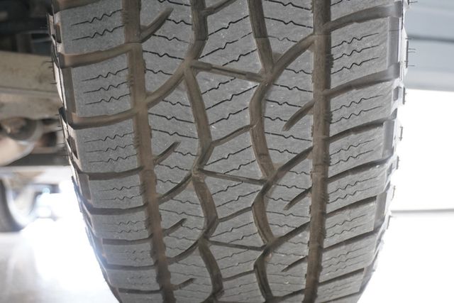 2018 Ram 1500 Lone Star Silver 4x2 Crew Cab 5'7" Box - 22917050 - 27