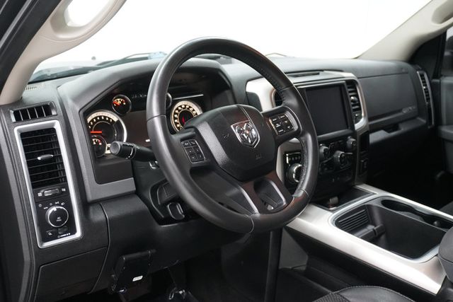 2018 Ram 1500 Lone Star Silver 4x2 Crew Cab 5'7" Box - 22917050 - 6